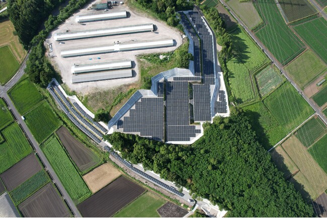 グリーングロース、南九保有の太陽光発電所にてFIP転換・蓄電池併設を実装開始