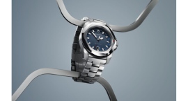 ビクトリノックス「I.N.O.X. QUARTZ」と「I.N.O.X. SMALL AUTOMATIC」が2025年 9月26日（金）に発売