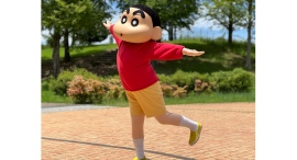 ニジゲンノモリ「クレヨンしんちゃんアドベンチャーパーク」 映画連動企画『アワジ ダンスフェスティバルinニジゲンノモリ』9月の土日祝日限定でしんちゃんと一緒に！