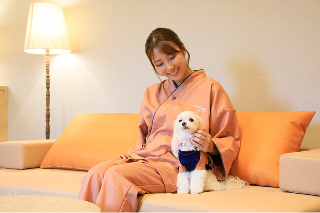 〔いぬやど新掲載〕神奈川県・箱根町で名湯・強羅温泉を楽しむ小型犬同伴専用の温泉旅館「ゆるり箱根with DOGS」～愛犬と