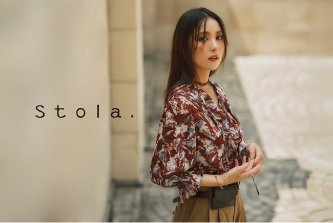 【Stola.(ストラ)】女優・石川恋が纏う、Autumnカタログが9/17(水)に公開。