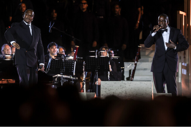 【ルイ・ヴィトン】クリプスのプシャ・Tとノー・マリス、「Grace for the World」でルイ・ヴィトンを着用しパフォーマンス