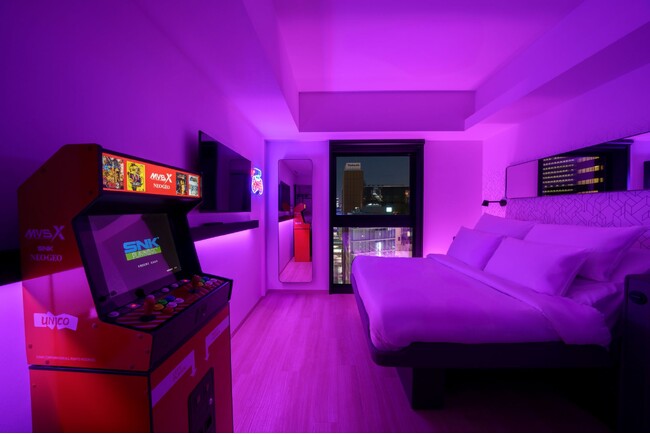 泊まるから「遊ぶ」へ YOTEL東京銀座が仕掛ける体験型ホテルステイアーケードゲーム×駄菓子×遊び心を詰め込んだ「Ginza Game Room」を1日1室限定で提供開始