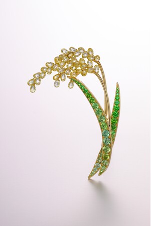 ギメル創業50周年記念写真集の世界観を楽しめる特別なギメル展”宝石で描く美しい四季 “をGINZA SIXのArtglorieux GALLERY OF TOKYOで開催