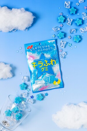 大人気グレープ味に続く第２弾「ソーダ味」新登場！「キラふわグミ ソーダ味」～噛んだ瞬間に広がる、爽やかで甘酸っぱいソーダの味わいと“ふわシャリ食感”がクセになる～