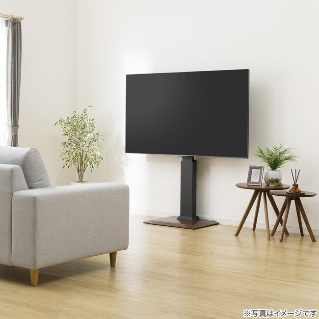 【ニトリ】ニトリとエディオンの家電開発者が考えた“快適なテレビ視聴”を追求したTVスタンド が新登場！キャスターつきで高さ調節も簡単！