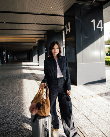 川口春奈がフェンディのトータルルックを纏って登場!