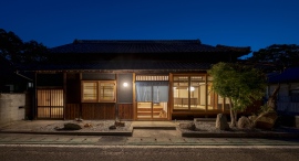 一夜限りの特別公開 ─ 北欧家具と古民家リノベーションの融合を体感する「夜のルームツアー in 本島」開催