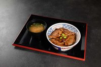 氷室熟成の「十勝豚丼イオン帯広店」が2025年9月12日(金)にリニューアルオープンに伴い新メニューの販売をスタート！