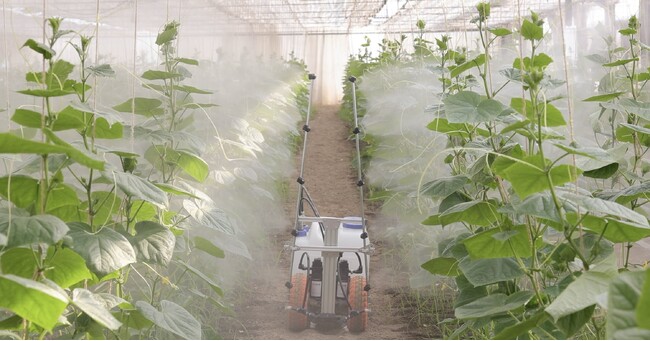 除草・防除作業を遠隔ラジコン操作で行える農作業支援ロボット「ウネマキ」を12月1日発売。全国で試せる先行体験を10月1日からスタート