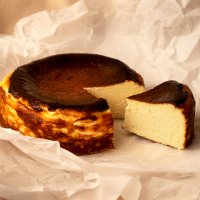 フォチェッタ、新商品「低糖質バスクチーズケーキ」をテーマにイラストコンテストを初開催