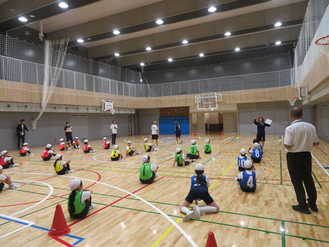 児童たちもデフの世界を体験城東小学校にてデフスポーツ体験会を開催