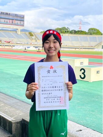 堺整骨院グループのアンバサダー井千夏選手「第47回福岡県高等学校新人陸上競技対校選手権大会」で優勝し、大会記録を更新！