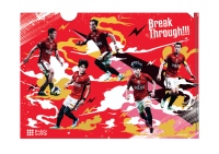 5万人以上が来場した浦和レッズVS鹿島アントラーズ戦で、トーシンパートナーズがブース出展。浦和レッズとコラボしたオリジナルクリアファイルを無料配布