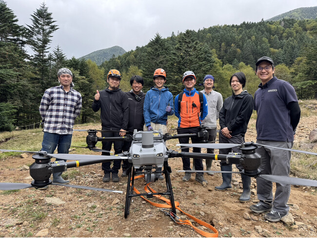 八ヶ岳で始動、日本初の“30kg運搬ドローン物流”社会実装