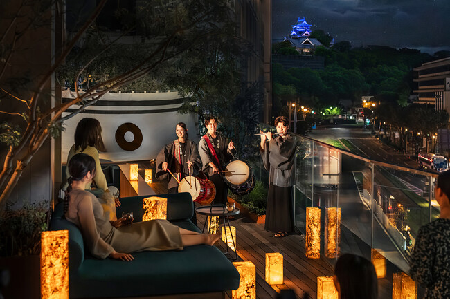 【OMO5熊本】球磨焼酎を片手に城下町の活気を味わう「鼓響く城下マチの宴」を通年開催