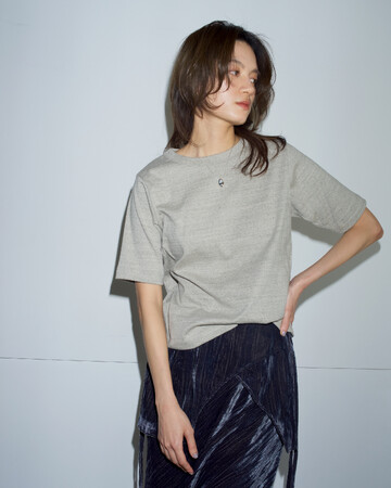 Htage × UNDYED　肌なじみの良さと女性らしさを両立する別注アイテムが新登場