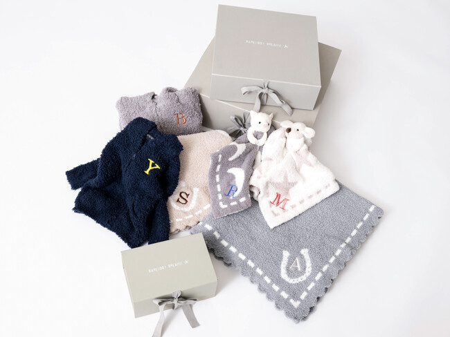 【ベアフット ドリームズ】ホリデーギフトに最適な「刺繍パーソナライズ オーダーイベント」を店頭・オンラインで同時開催