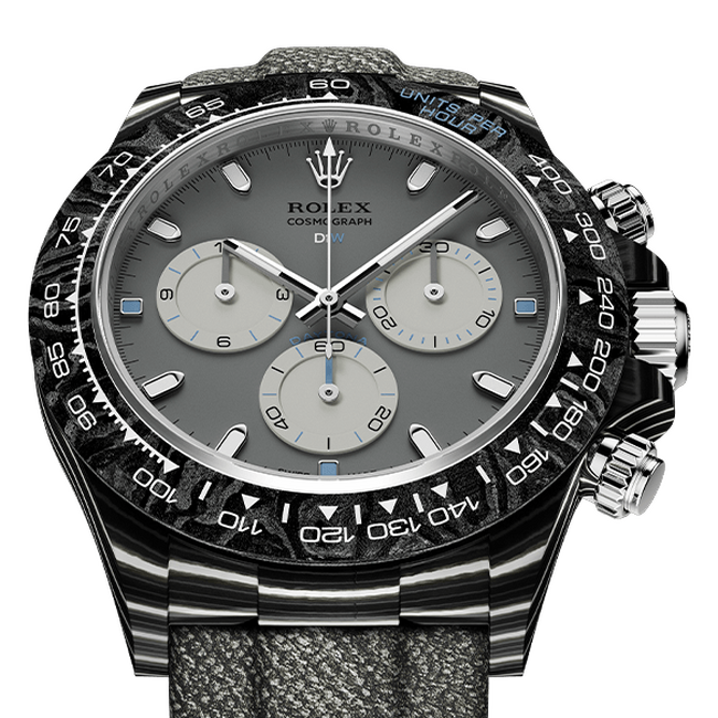 カスタム時計メーカー「DiW」から、ゴーストグレーの静かな存在感を纏う「CARBON ROLEX DAYTONA Ghost Racer」が登場。