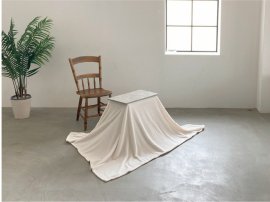 ワンルームでも置けるちいさなこたつ「ラテ」