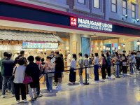 MARUGAME UDONが韓国・ソウルに1号店をグランドオープン　ロッテグループ傘下のLotte GRSとの協業で韓国再展開