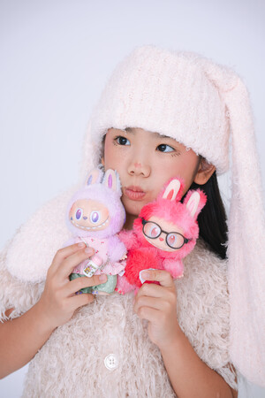 イガリシノブ『小学生のメイク本』が4刷重版！子どもたちへのプレゼント企画として2025年秋「ラブブなりきりメイク」を無料公開！