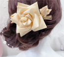 薔薇の髪飾り 薔薇の髪飾り