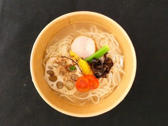 ラーメンの業務用ストレートスープの販売会社クックピット初コラボ！成城大学と共同開発したラーメン「秋の彩り冷やしラーメン」「秋のクリーミーラーメン」10月19日（日）成城大学校内にて販売！！