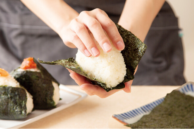 【新店舗オープン】にぎりたてをそのまま味わう！魚沼産コシヒカリ100％のこだわりおにぎり「ひとにぎり」の6店舗目が浅草に登場！