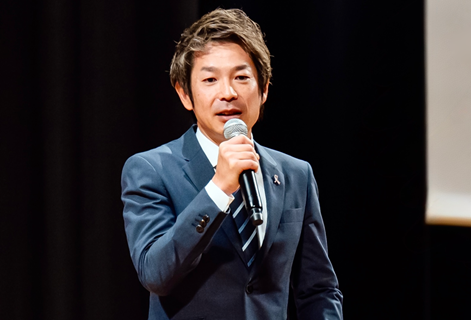 【医療・介護従事者向けセミナー開催】フリーアナウンサーとして活躍中の清水健氏 が地域包括ケアの重要性を語る