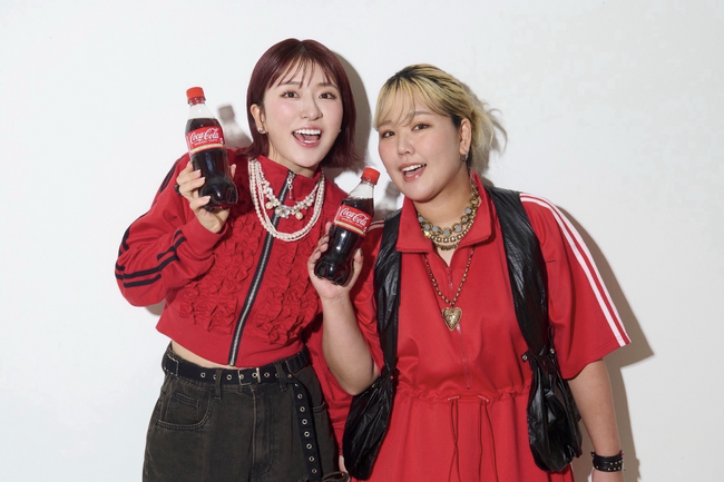 「Coca-Cola X Fes 2025」10月12日(日) 公開収録ブースに平成フラミンゴが出演！