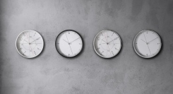 札幌PARCO開業50周年を記念し、五十嵐威暢　追悼展を開催、そして最後の遺作「earth wall clock」が世界に向けて10/4発売！