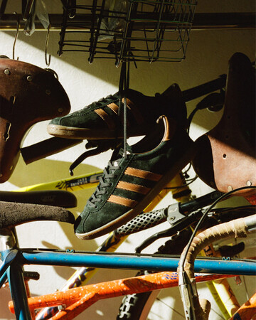 KICKS LAB.と、adidas Originalsによるコラボレーション第6弾、＜adidas Originals TOBACCO for KICKS LAB.＞が発売。