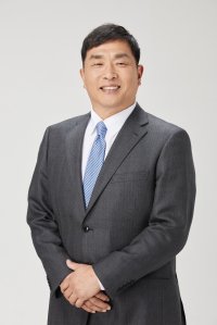 プロ野球レジェンド山本昌氏が語る！　中高年世代のためのポジティブセルフマネジメント特別講演＆シンポジウム開催