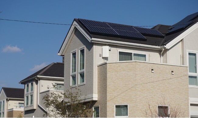 導入をためらう理由第1位は「初期費用の高さ」太陽光パネル・蓄電池の導入に関する意識調査を実施