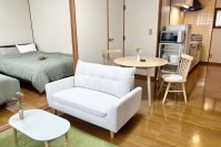 ─ 先着3組様20％OFF！函館・五稜郭へ徒歩5分。木のぬくもりに包まれる滞在拠点 ─