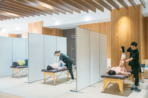 理学療法士の企業出張フィジカルケアサービス「Offi-Stretch(R)︎」累計利用者数13,000人突破！
