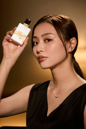 【YSL BEAUTY】内田理央、奥平大兼、増子敦貴、駒木根葵汰らが、YSLのアイコンフレグランス「リブレ」の魅力を体験。