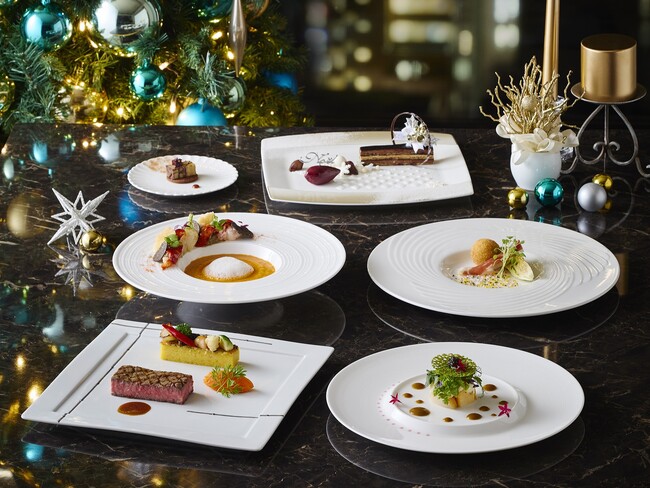【ロイヤルパークホテル】ホテル最上階のクリスマスフレンチフルコースや鉄板焼など、多彩なクリスマスディナー＆ランチが登場。