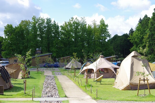 親子で“シシニク”体験！ユニトピアささやまCAMP & VILLAGEに、丹波篠山ならではのソーセージ作りプログラム誕生