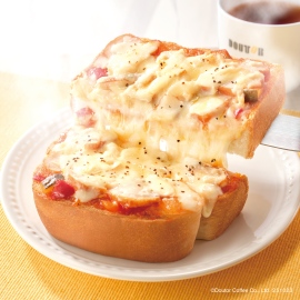 【訂正とお詫び】朝から、ほっと温まる。新作のホットモーニングを発売!さらに、人気の期間限定ミルクレープが今年も登場!ドトールコーヒーショップで10月23日より 【訂正とお詫び】朝から、ほっと温まる。新作のホットモーニングを発売!さらに、人気の期間限定ミルクレープが今年も登場!ドトールコーヒーショップで10月23日より