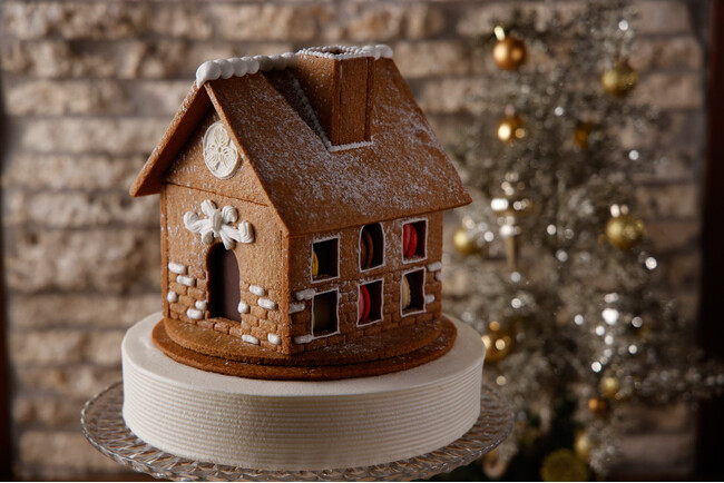 【ホテル長楽館】2025年のクリスマスケーキ3種を10月10日（金）より予約受付開始