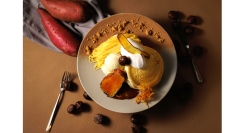 秋限定パンケーキ登場！『蜜芋キャラメリゼとモンブランクリームのパンケーキ』10/11(土)スタート