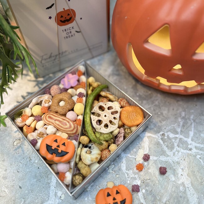 【ハロウィン限定商品】「ふきよせ 甘じょっぱい缶 Halloween」を販売