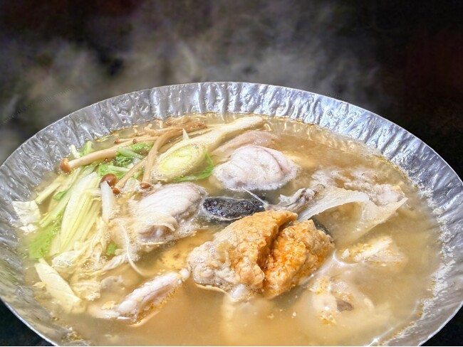 【奥湯河原温泉 海石榴つばき】冬季限定1日10名様・特選懐石「アンコウ鍋」＆「蟹とクエといくらの炊き込みご飯」付・グレードアップ美食プランを販売