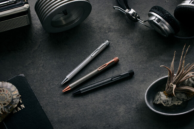 「かく」喜びを届ける筆記具開発ラボより「SAKURA craft_lab 010」を新発売！