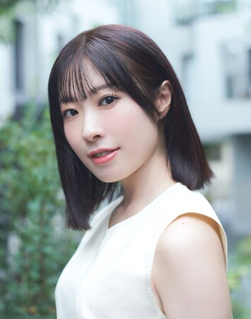 降幡愛がよみきかせに登場!「カワイ肝油ドロップ presents よ・み・き・か・せ」