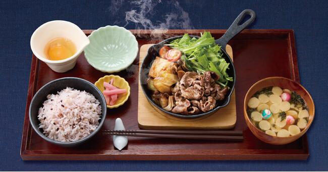 【新商品】『和カフェ Tsumugi』に「国産黒毛和牛の牛すきお膳」が登場！「京抹茶の生パスタ　紅ずわい蟹と舞茸の和風トマトクリーム」も同時発売！10/23（木）～