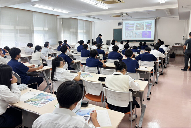 株式会社FIVOR、真庭市の協力のもと真庭高校と連携し、未来型栽培「アクアポニックス」を活用した先端技術学習を実施