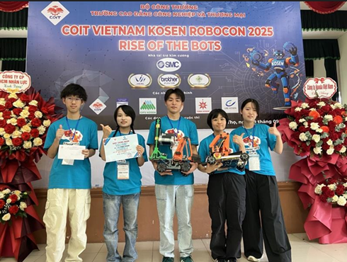 【鳥羽商船高専】ベトナムロボコンで3位入賞